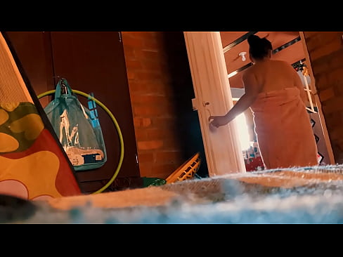 ❤️ Mano dėdė seka paskui mane į dušą, jis dulkina mane, kol aš prausiuosi duše. ️❌ Kokybiškas porno prie lt.onetubes.top ﹏